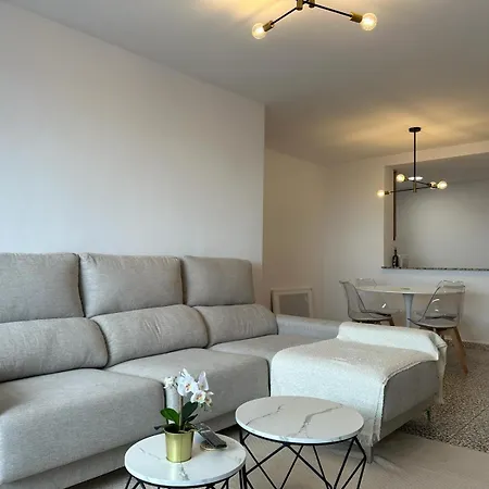 Apartamento En Estepona
